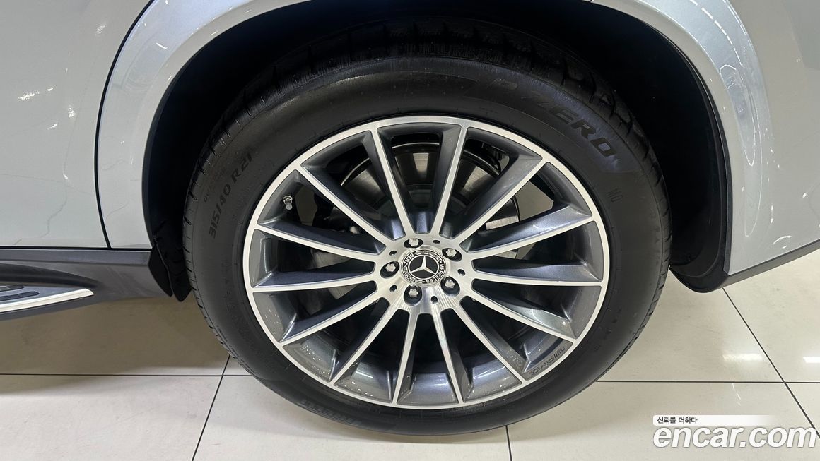 Mercedes-Benz GLE-Class 2025