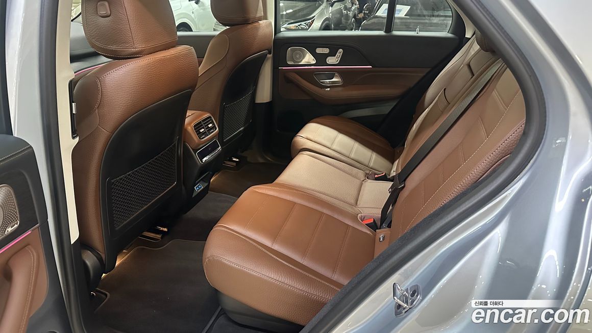 Mercedes-Benz GLE-Class 2025