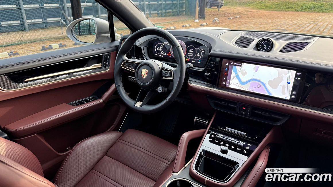 Porsche Cayenne 2024