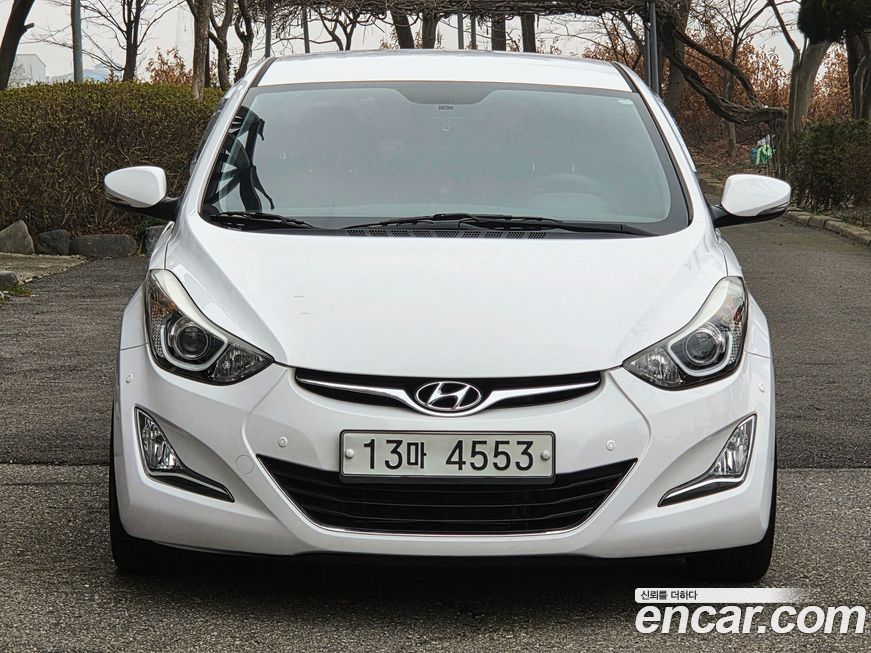 Hyundai AVANTE 2015