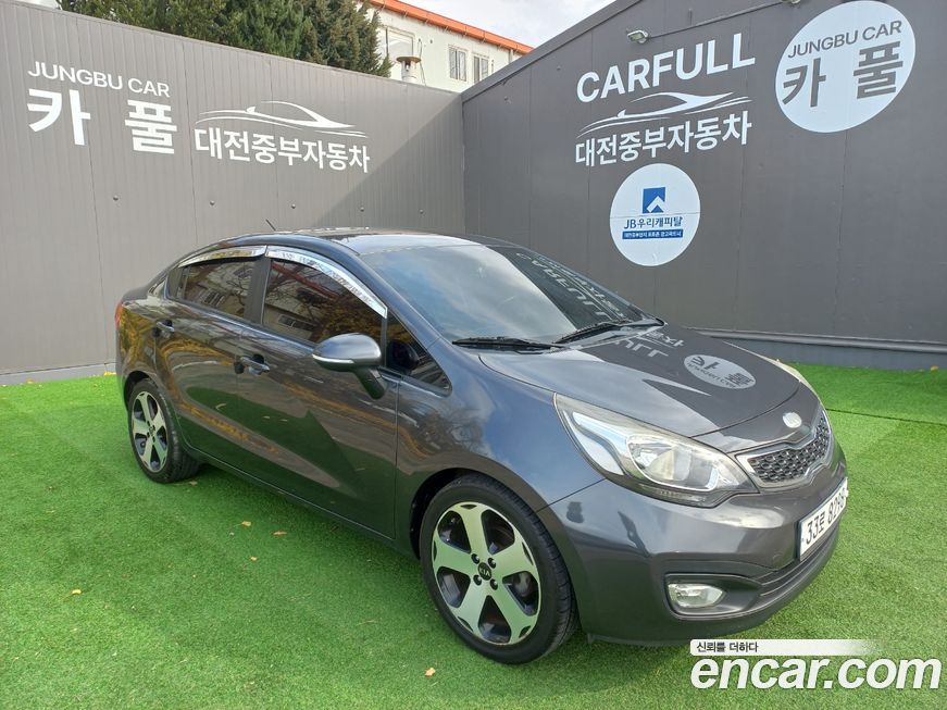 Kia pride 2013