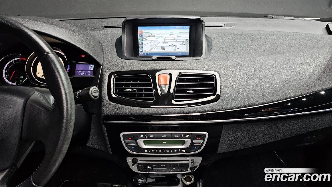 Renault-KoreaSamsung SM3 2016