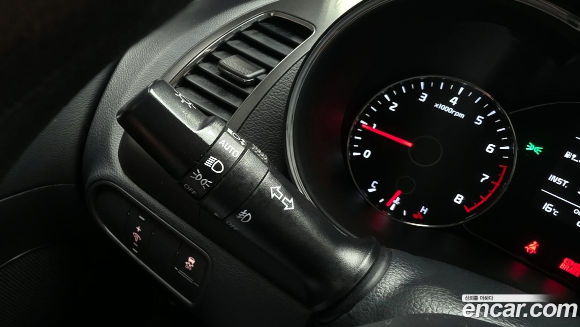 Kia K3 2016
