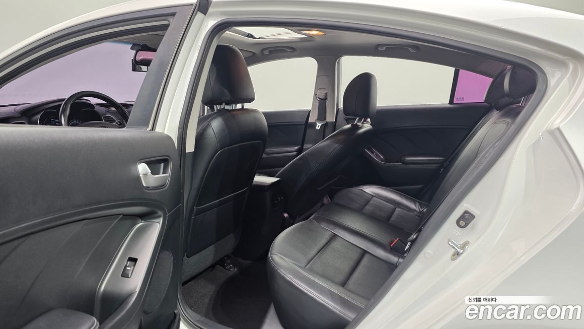Kia K3 2015