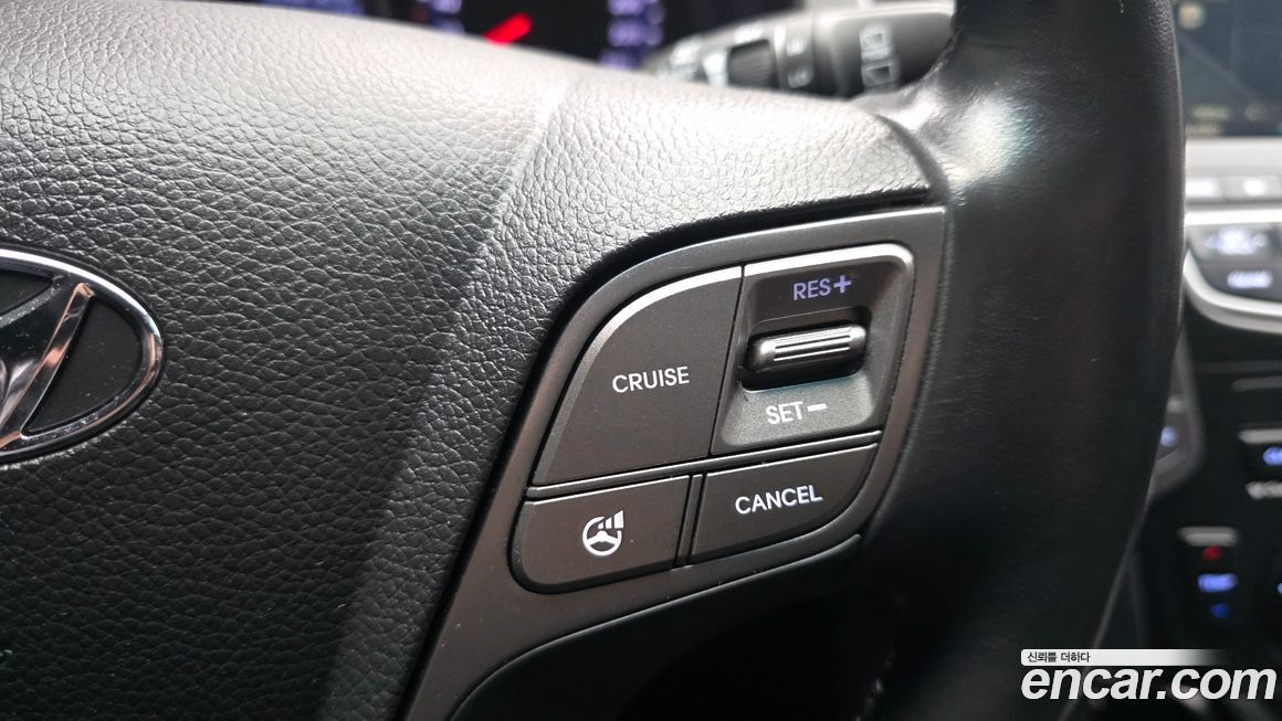 Hyundai Santafe 2015