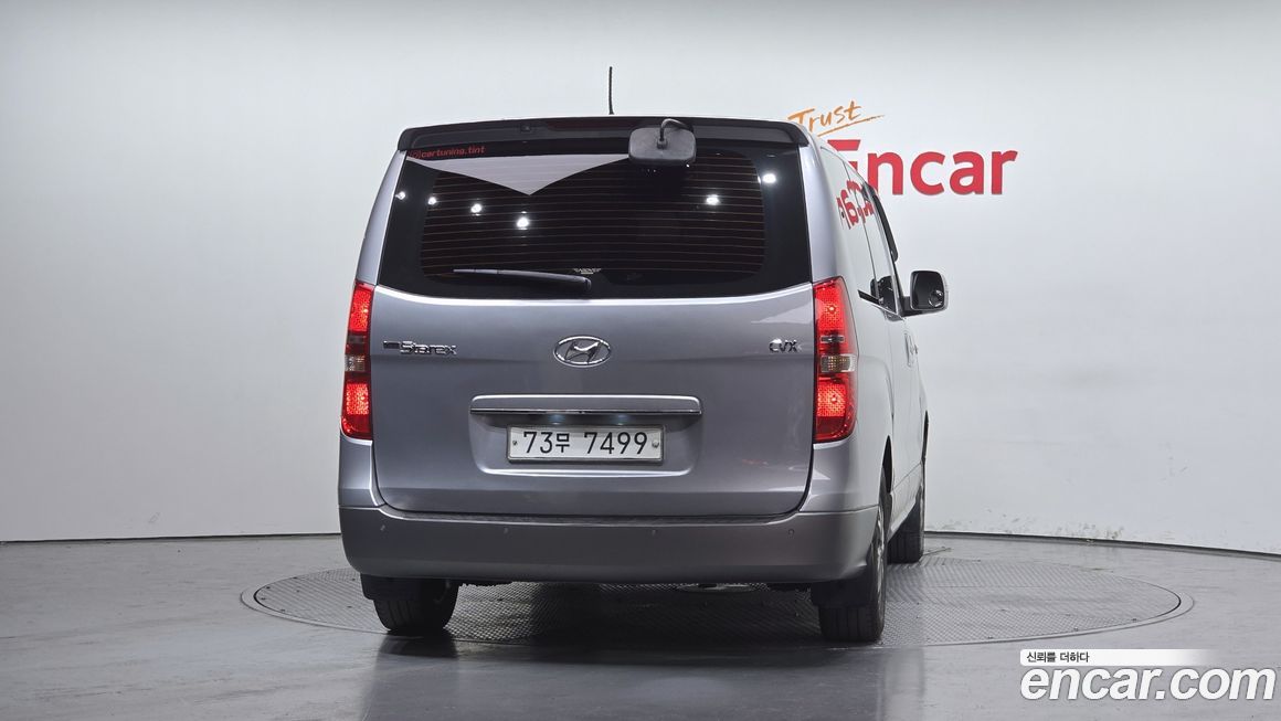 Hyundai Starex 2016