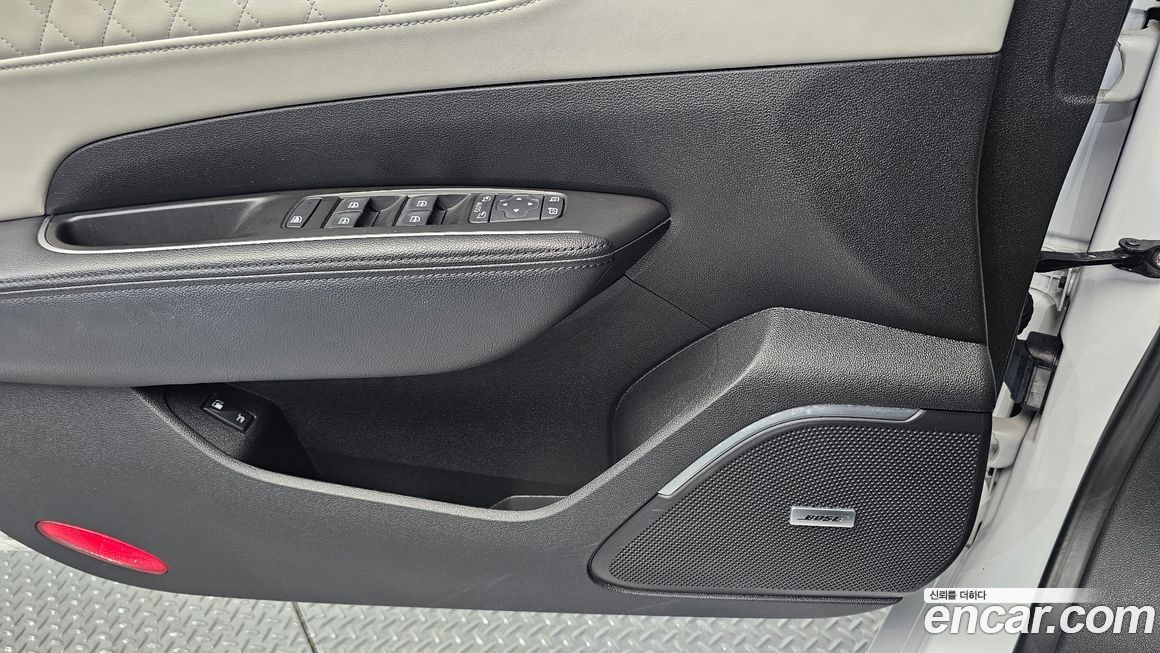 Renault-KoreaSamsung SM6 2016