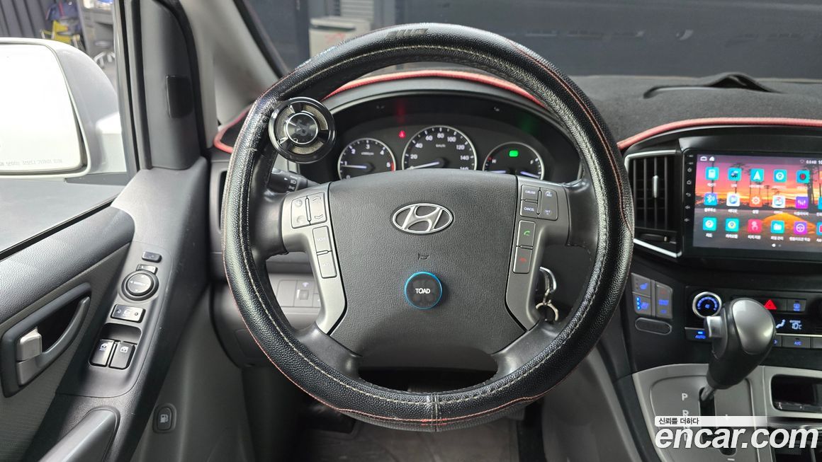Hyundai Starex 2016