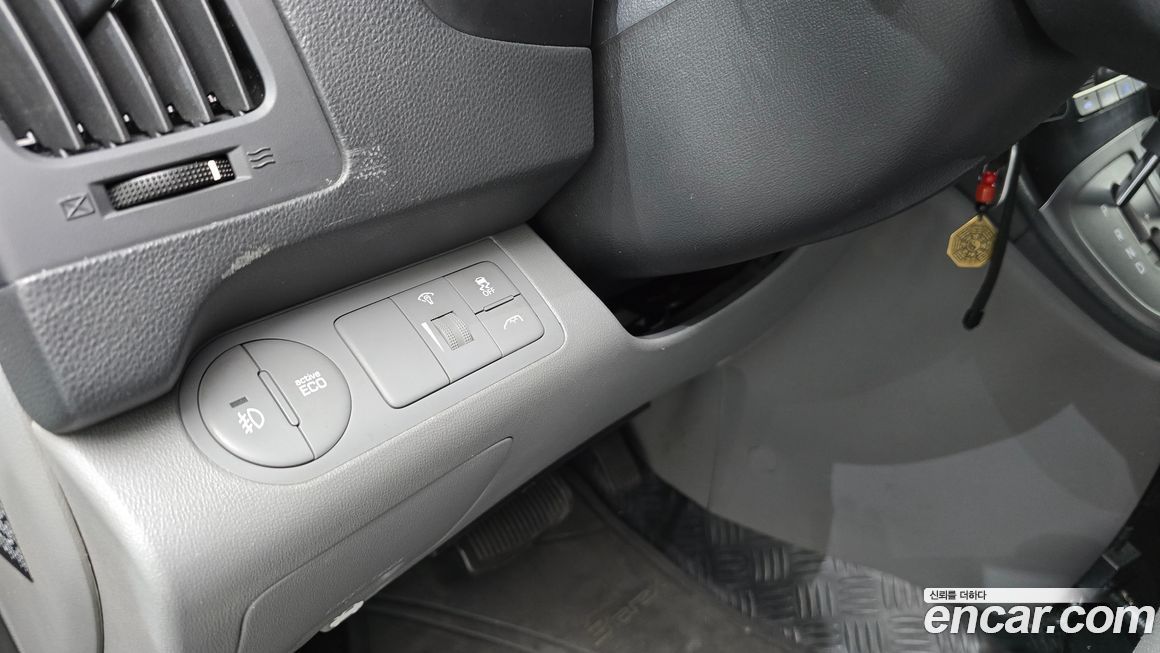 Hyundai Starex 2016