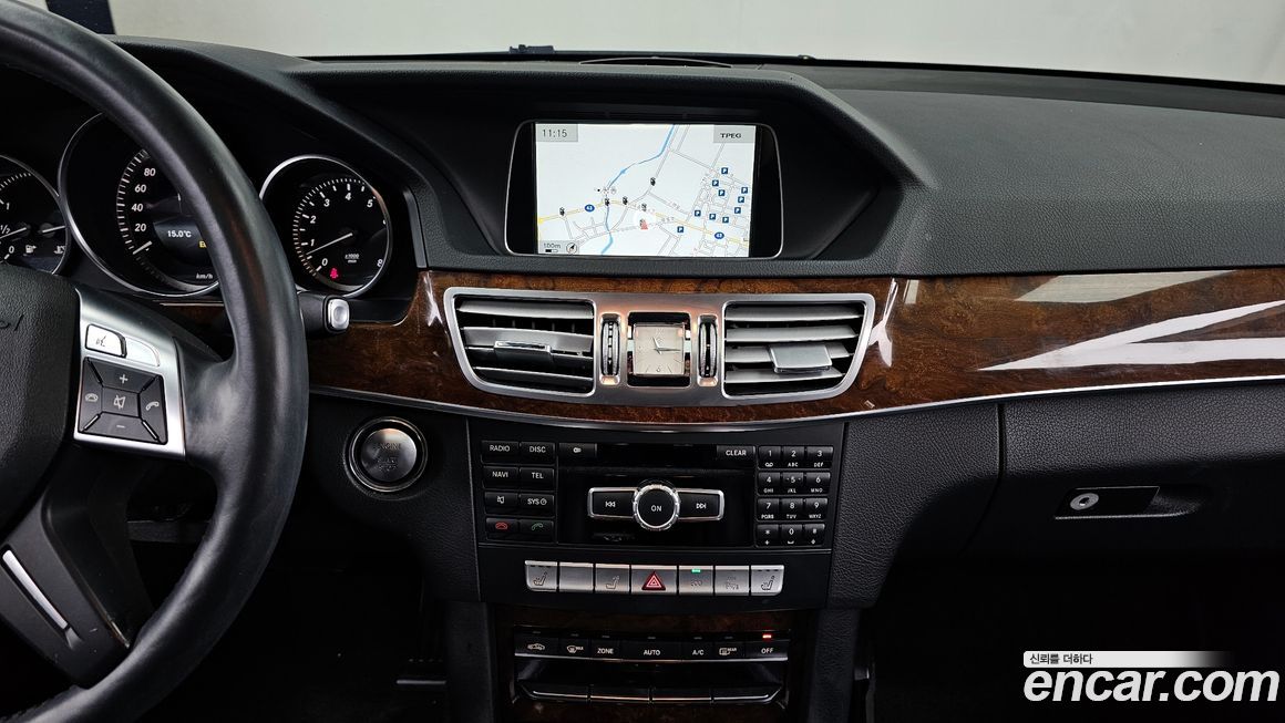 Mercedes-Benz E-Class 2014