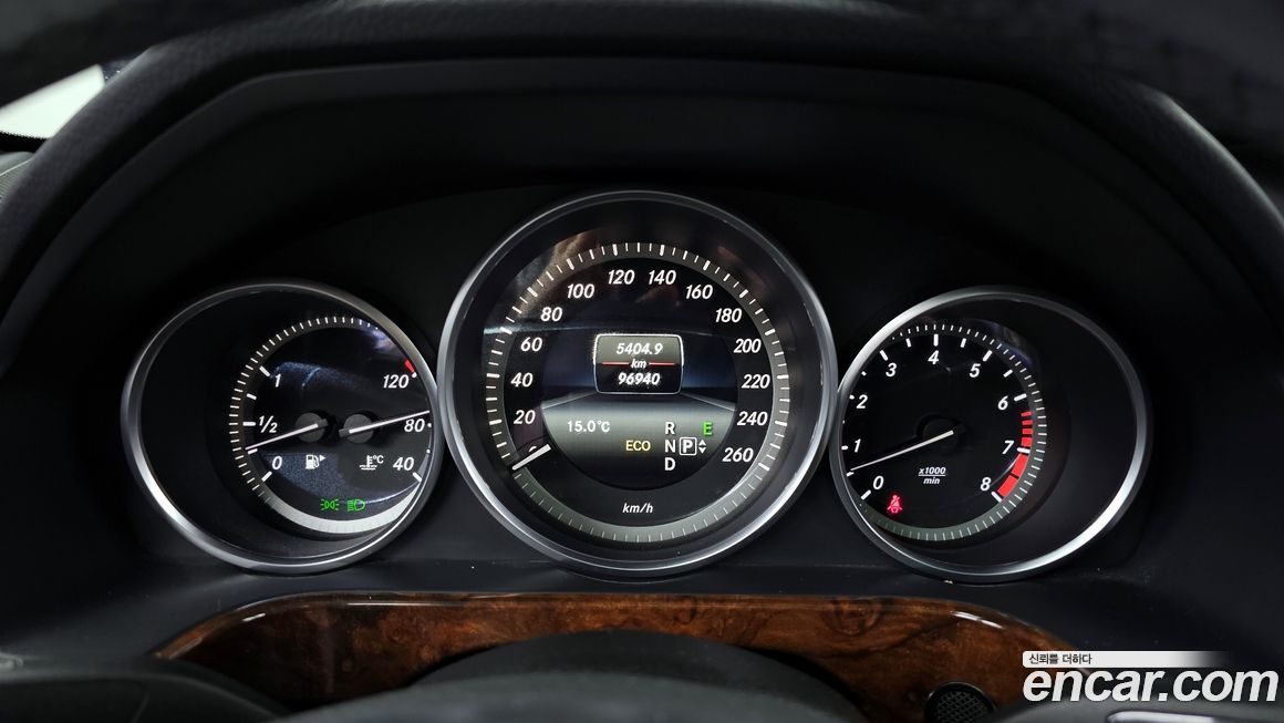 Mercedes-Benz E-Class 2014