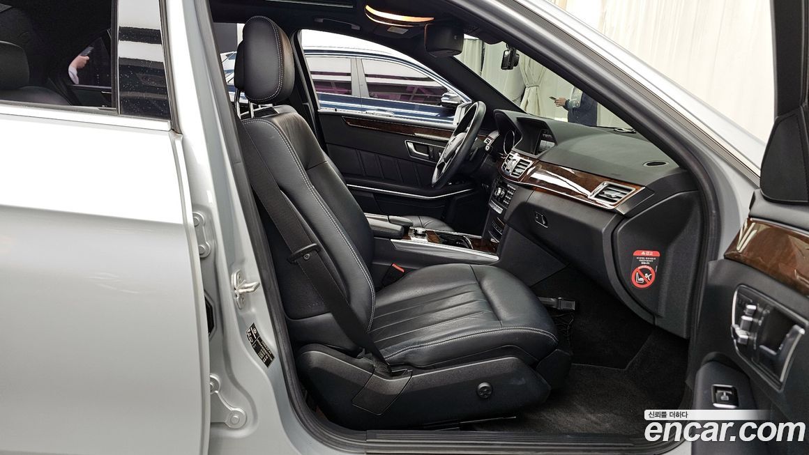 Mercedes-Benz E-Class 2014