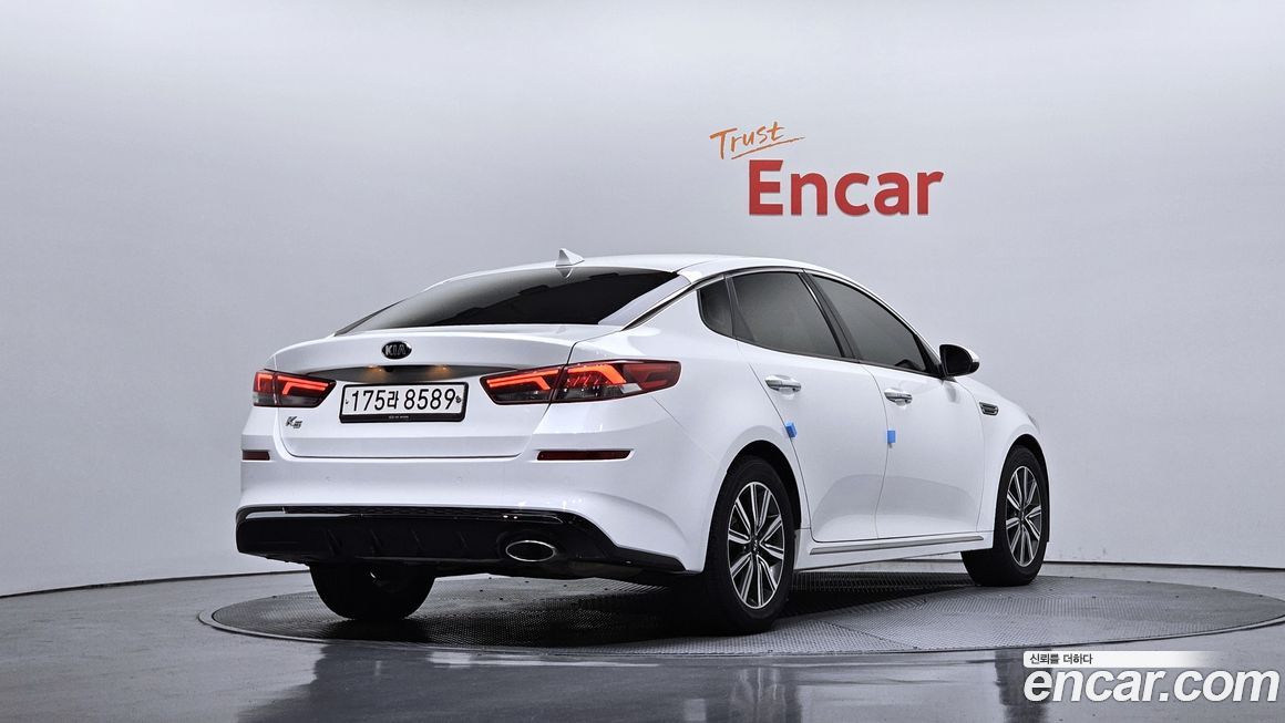 Kia K5 2019