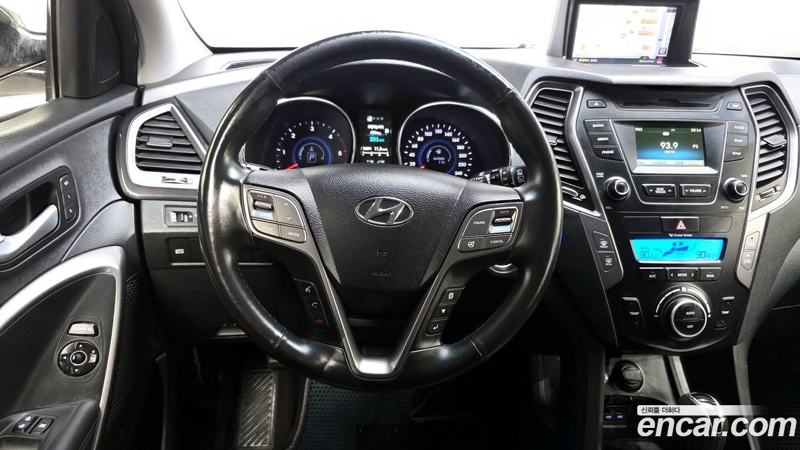 Hyundai Santafe 2015