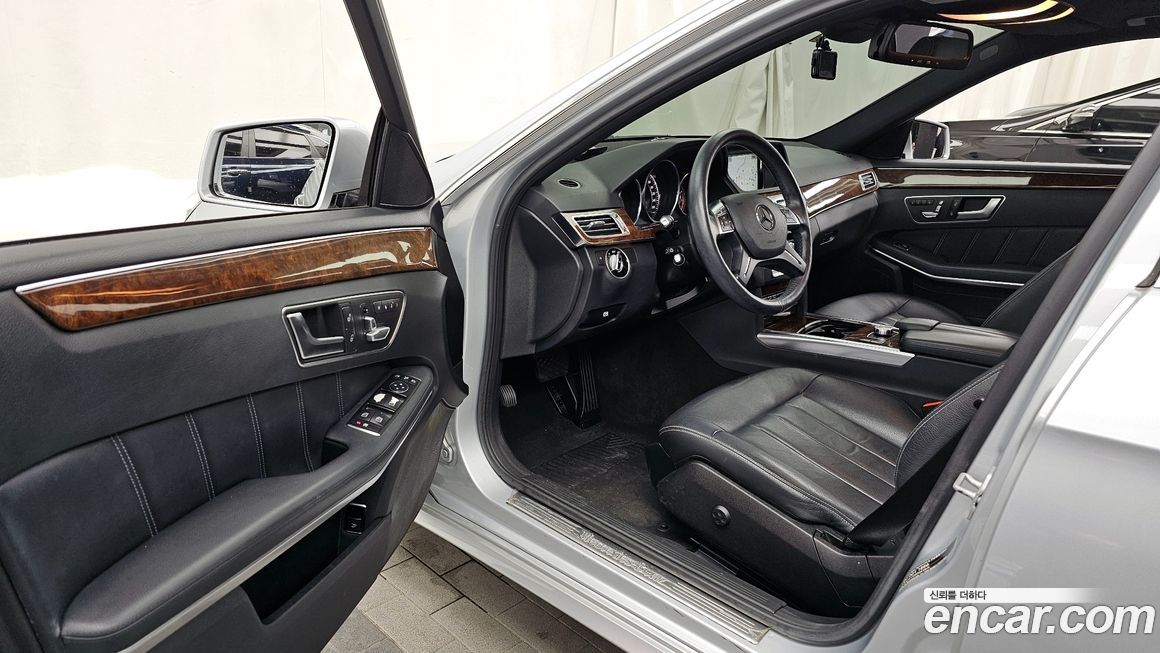 Mercedes-Benz E-Class 2014