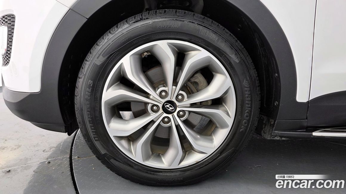 Hyundai Santafe 2015