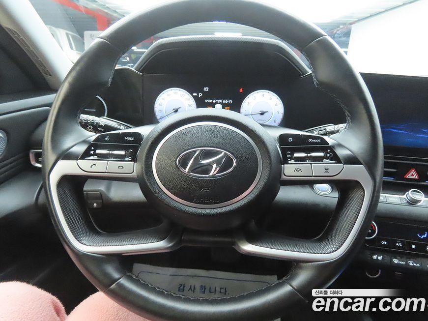 Hyundai AVANTE 2023