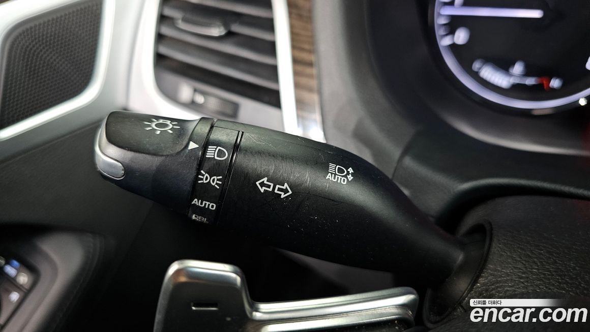 Hyundai Genesis 2015