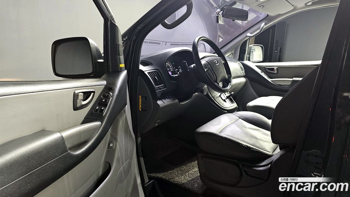 Hyundai Starex 2018