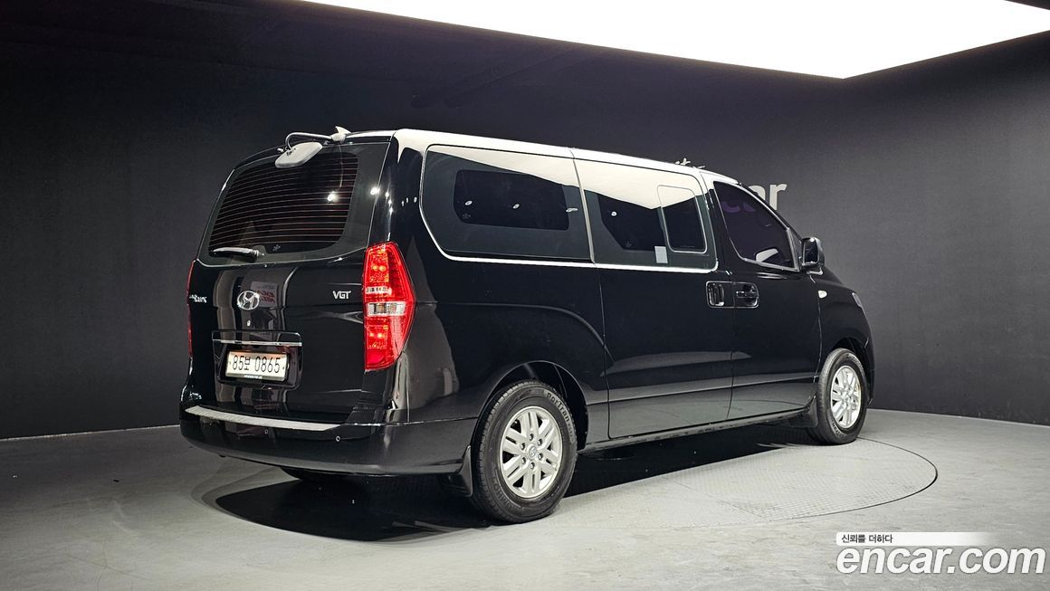 Hyundai Starex 2018