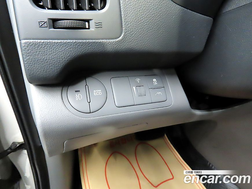 Hyundai Starex 2021
