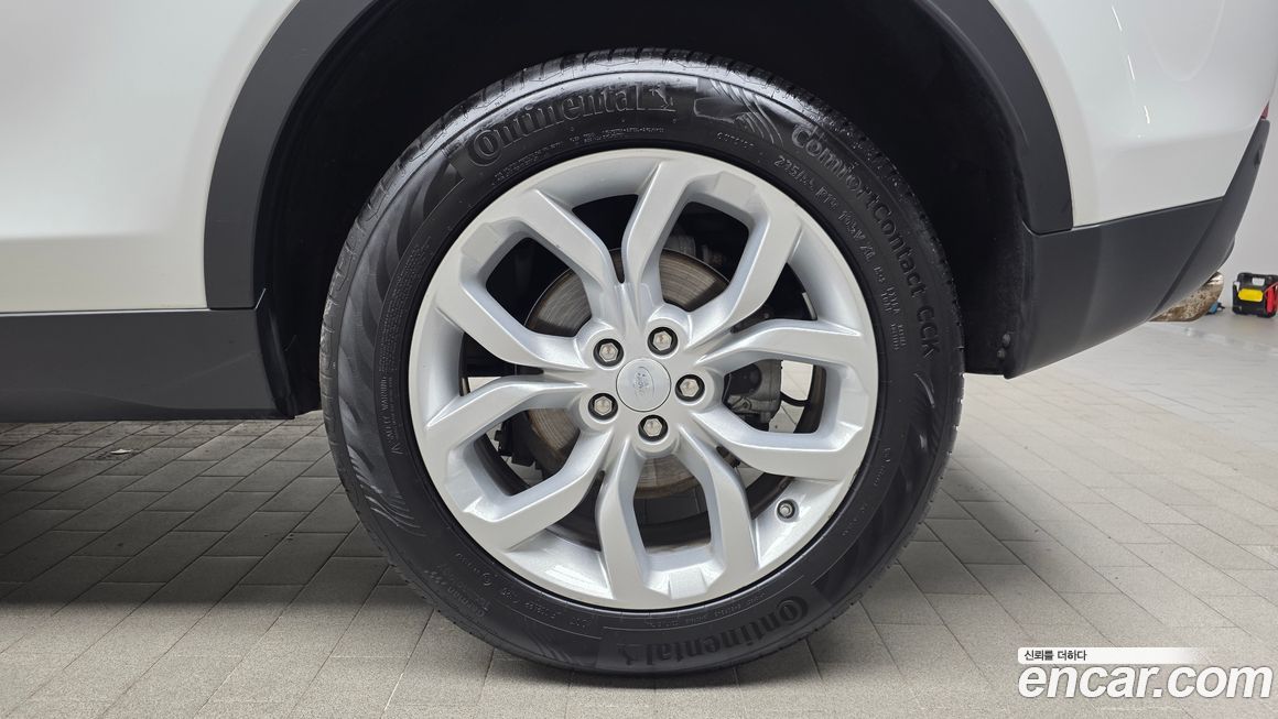 Land Rover Discovery Sport 2017
