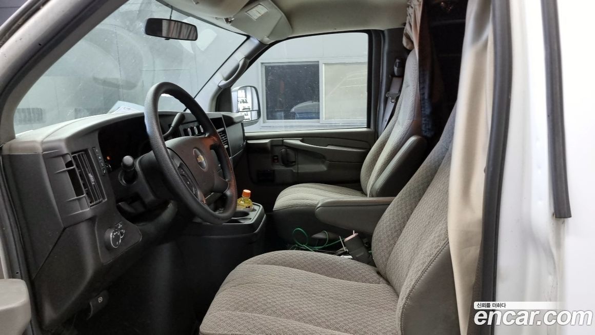 Chevrolet Express Van 2008