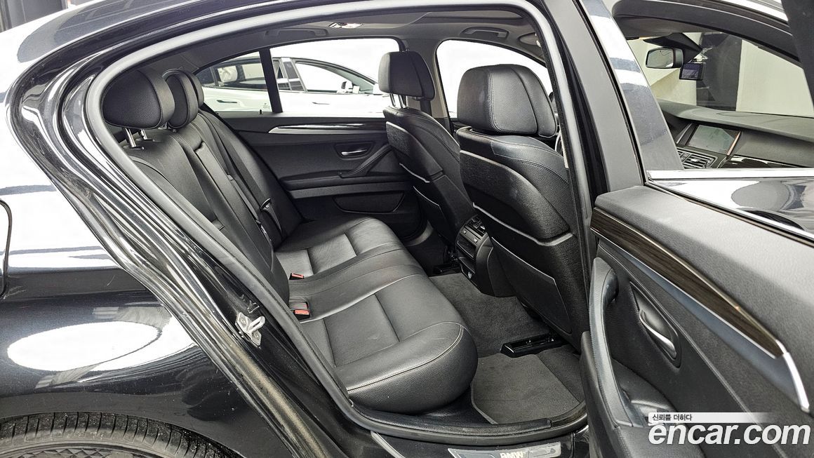 BMW 5-Series 2015