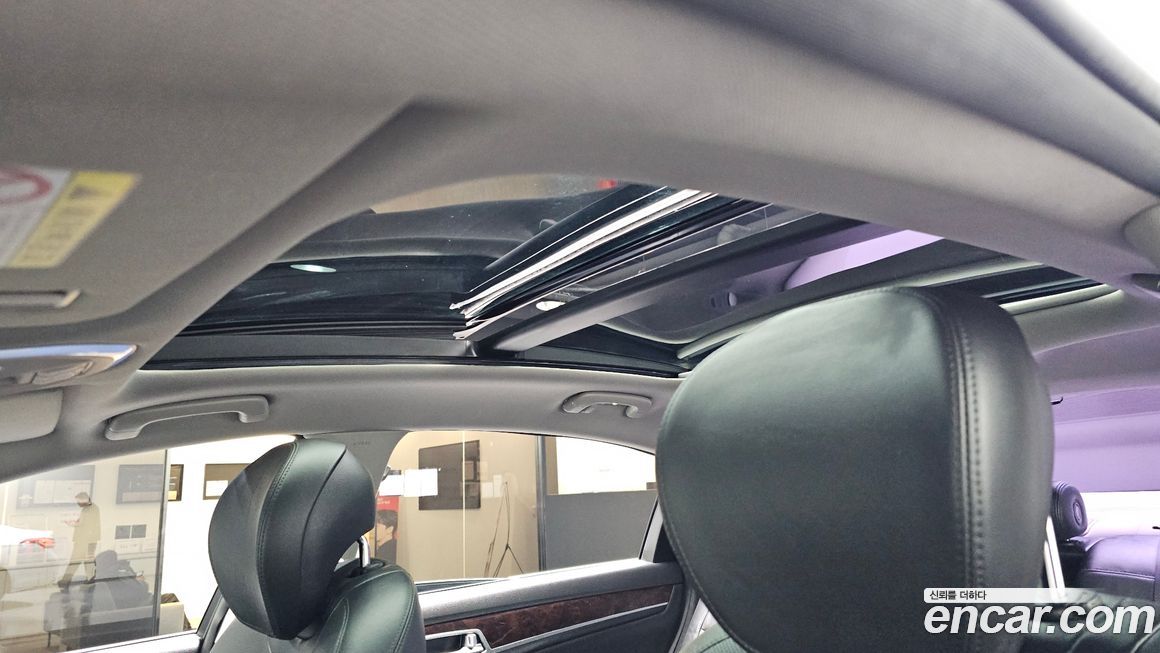 Hyundai Genesis 2016