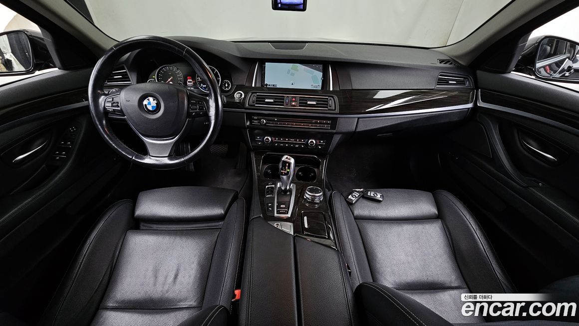 BMW 5-Series 2015