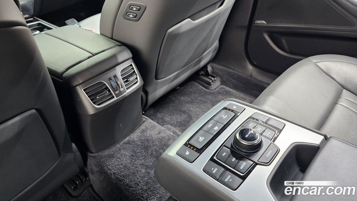 Genesis G80 2017