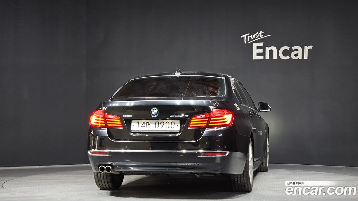 BMW 5-Series 2015
