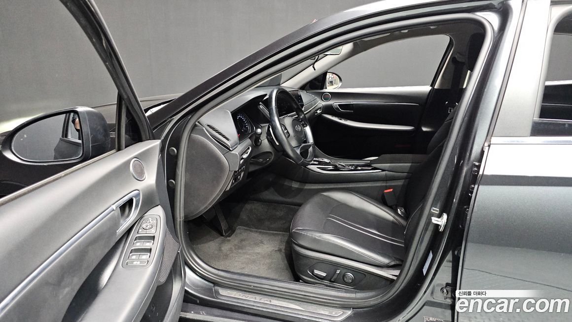 Hyundai Sonata 2021