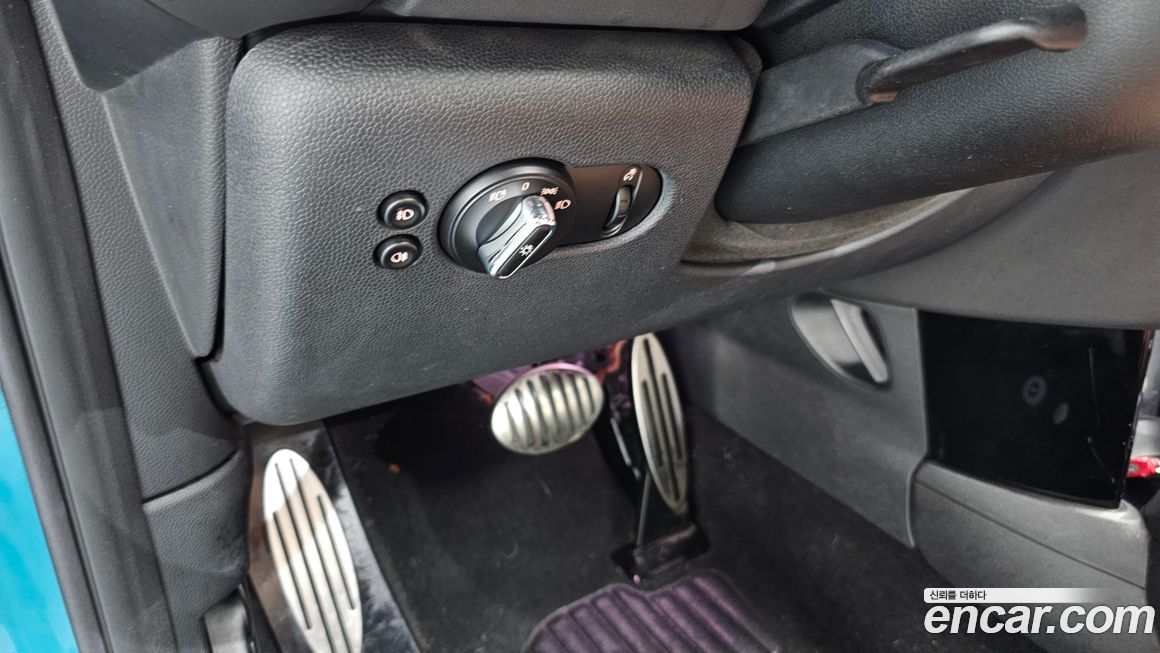 Mini Cooper Convertible 2016