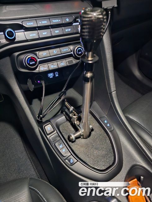 Hyundai Veloster 2019