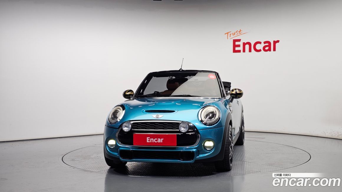 Mini Cooper Convertible 2016
