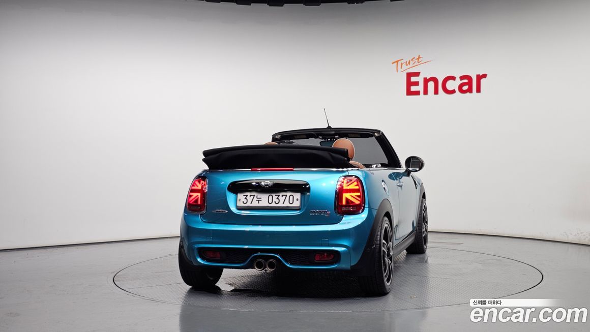 Mini Cooper Convertible 2016