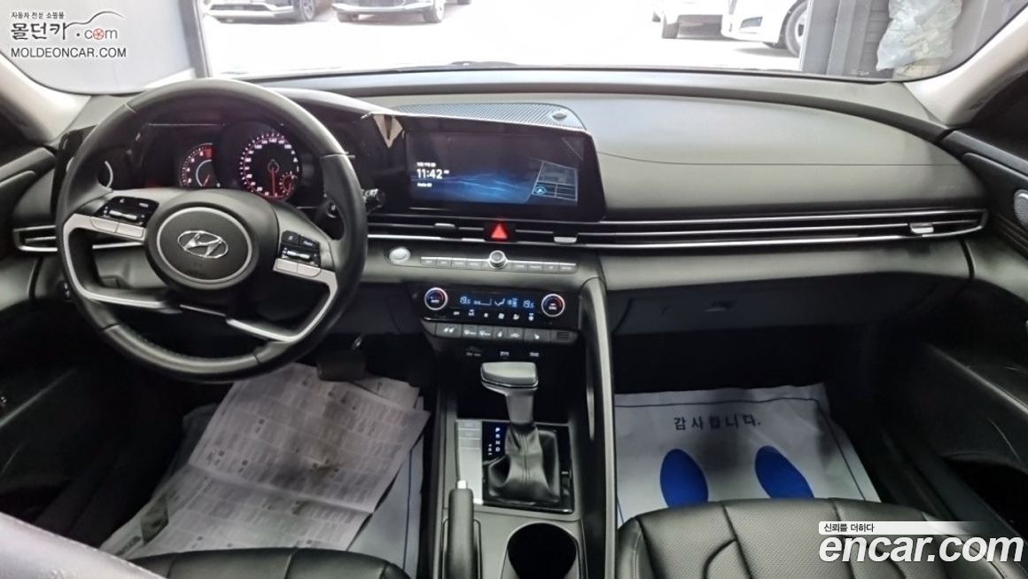 Hyundai AVANTE 2022