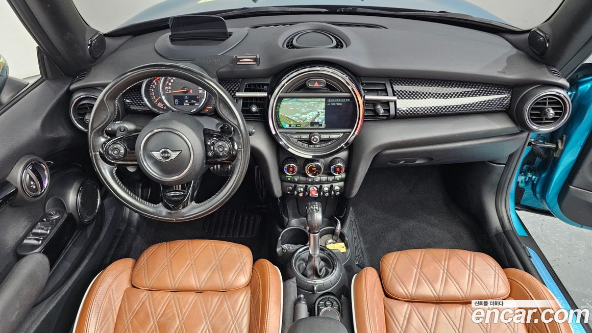 Mini Cooper Convertible 2016