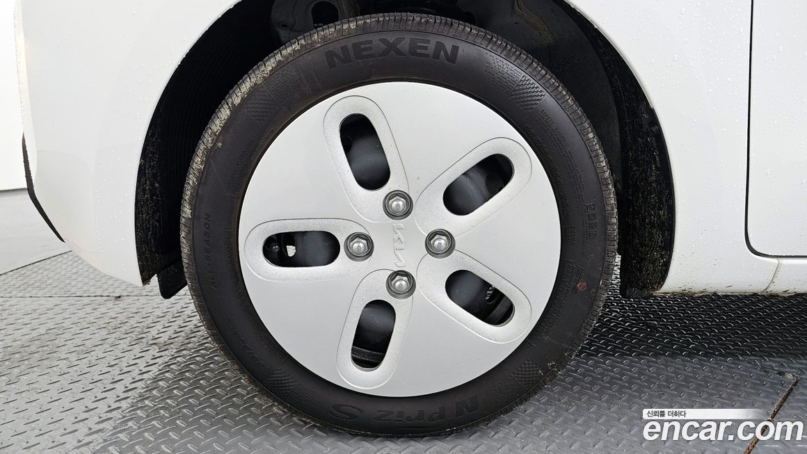 Kia RAY 2025
