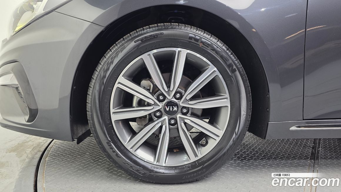Kia K5 2019
