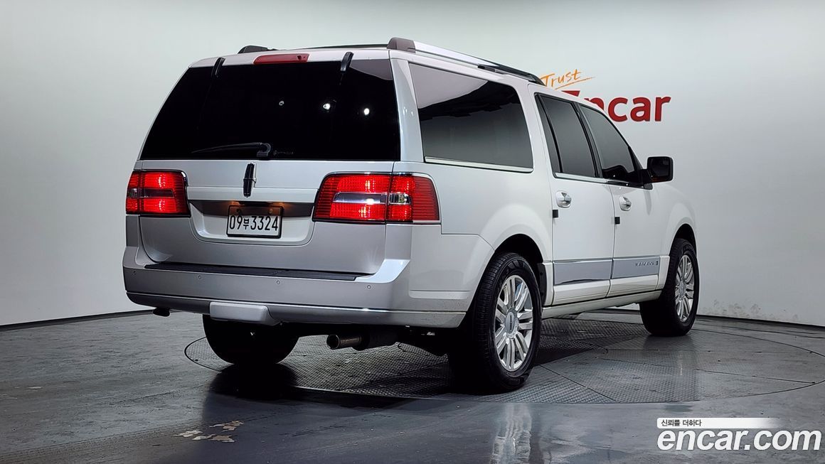 Lincoln Navigator 2014
