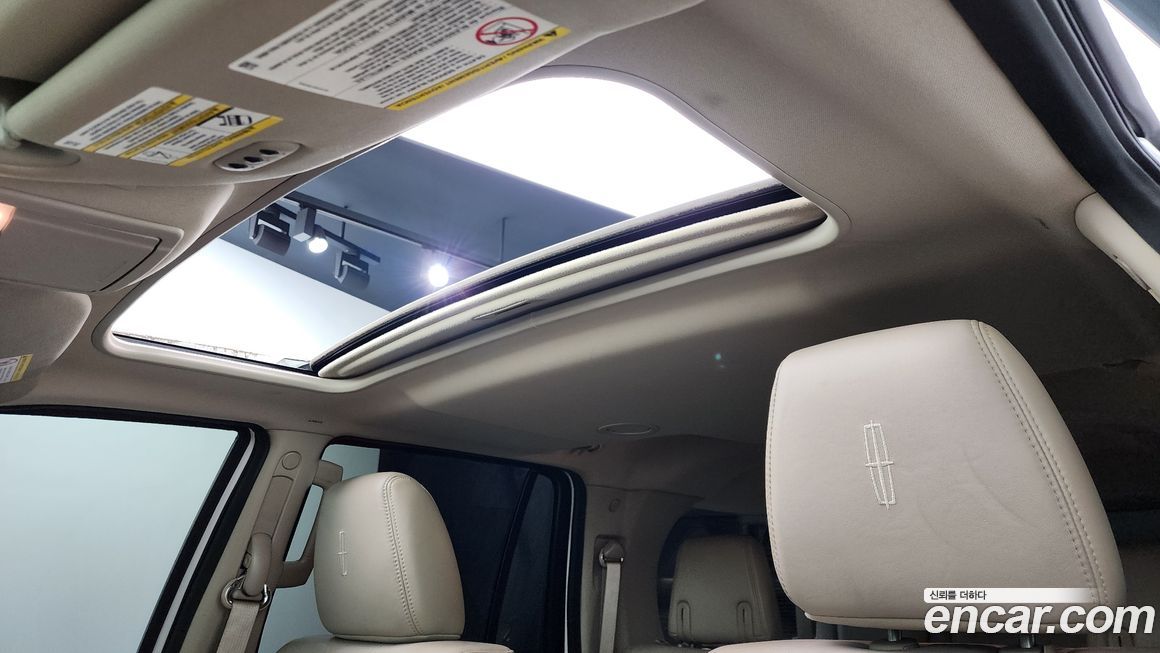 Lincoln Navigator 2014