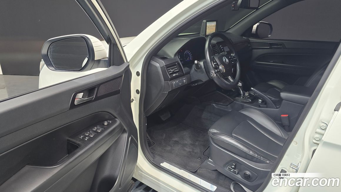 KG_Mobility_Ssangyong Rexton 2020