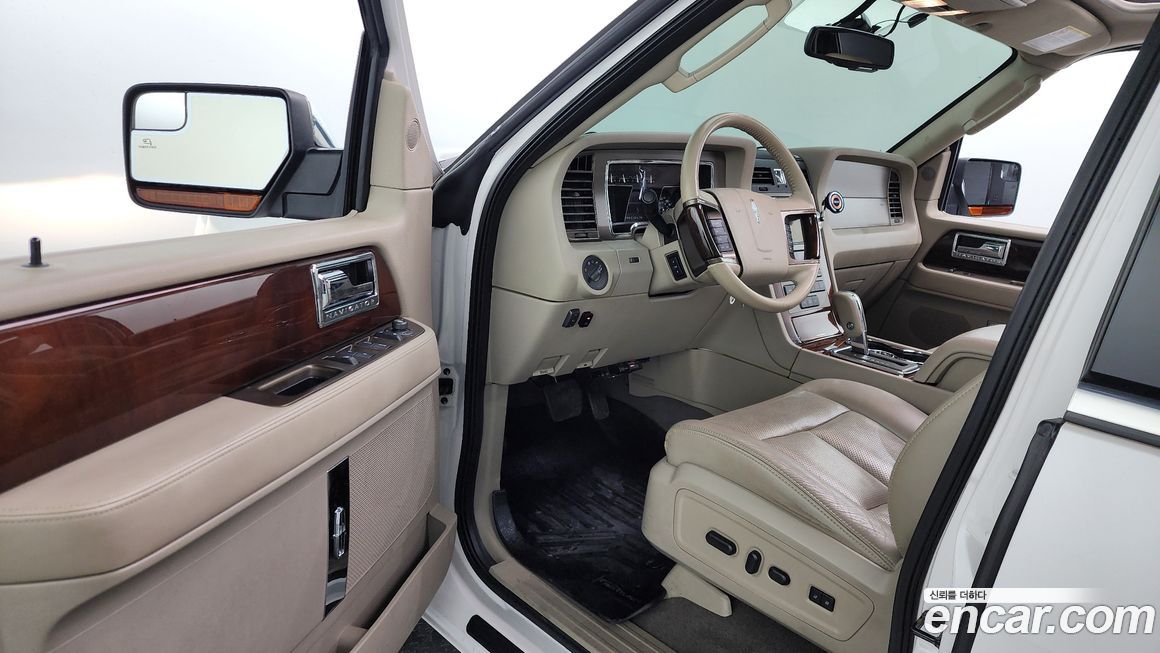 Lincoln Navigator 2014
