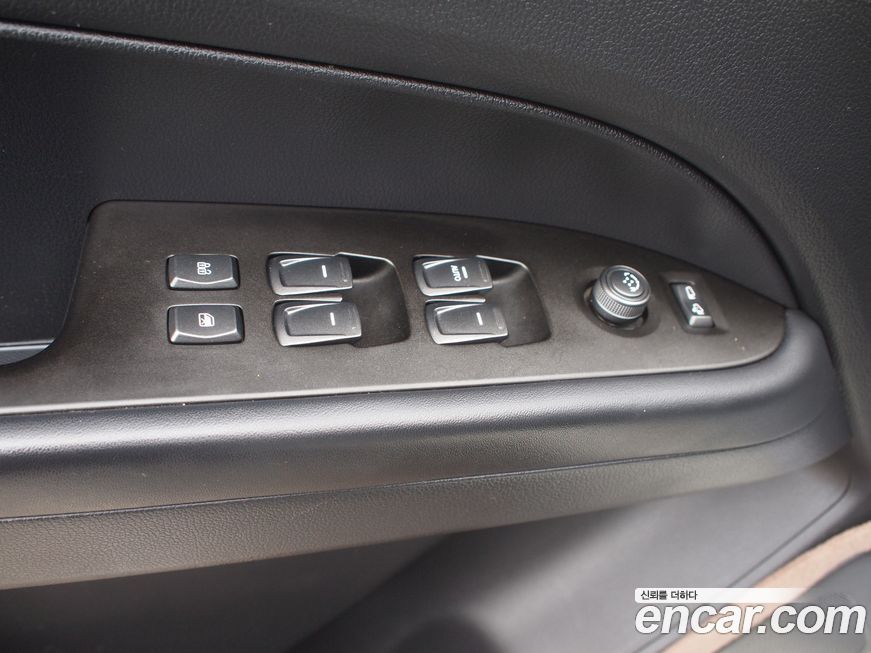 KG_Mobility_Ssangyong Rexton 2019