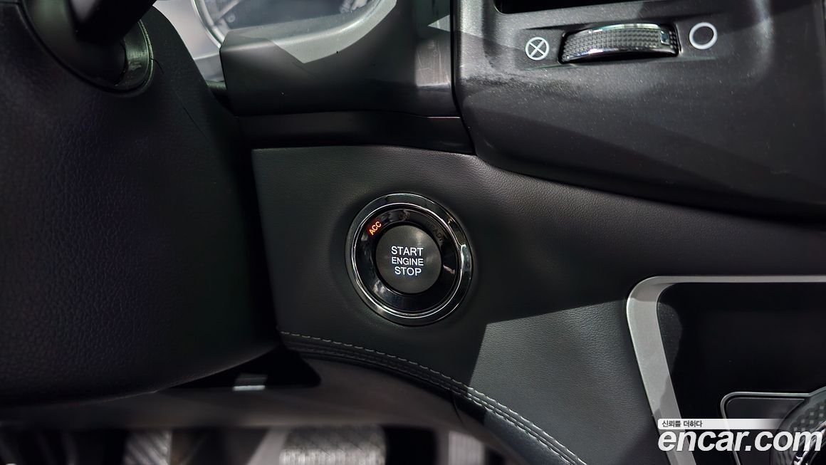 KG_Mobility_Ssangyong Rexton 2020