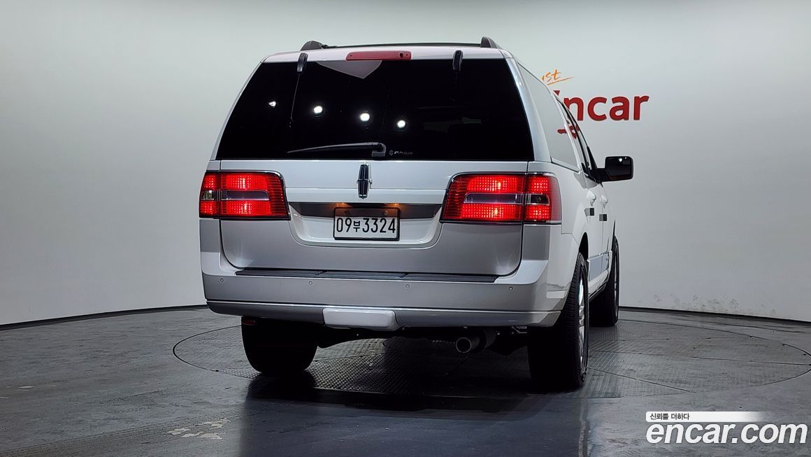 Lincoln Navigator 2014