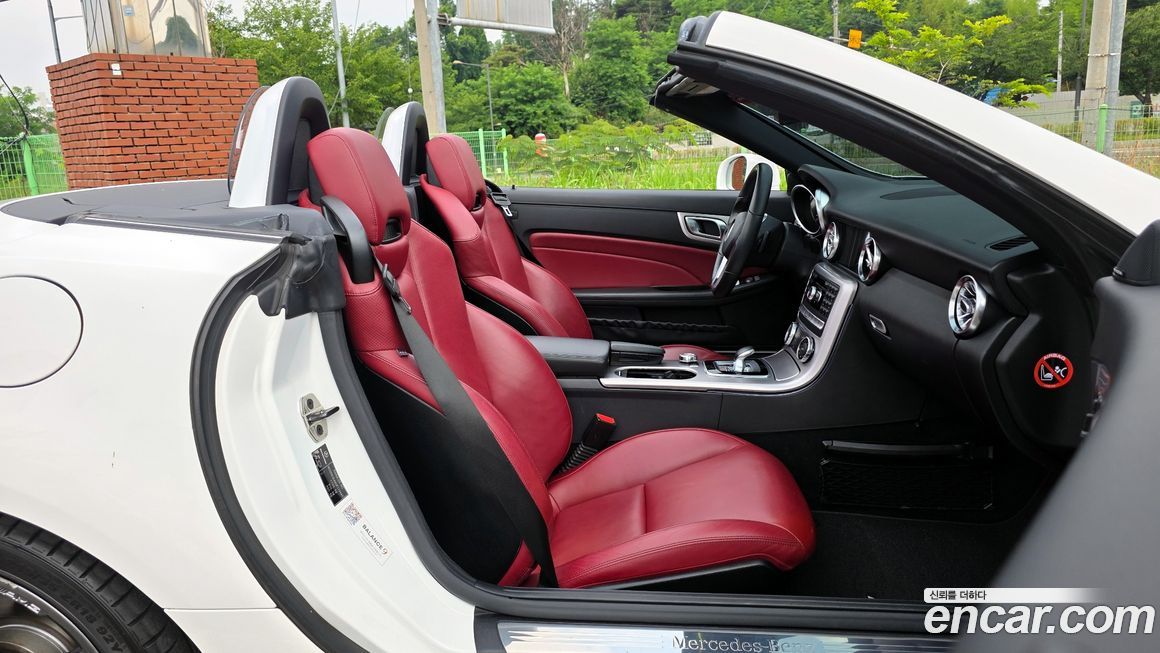 Mercedes-Benz SLK-Class 2016