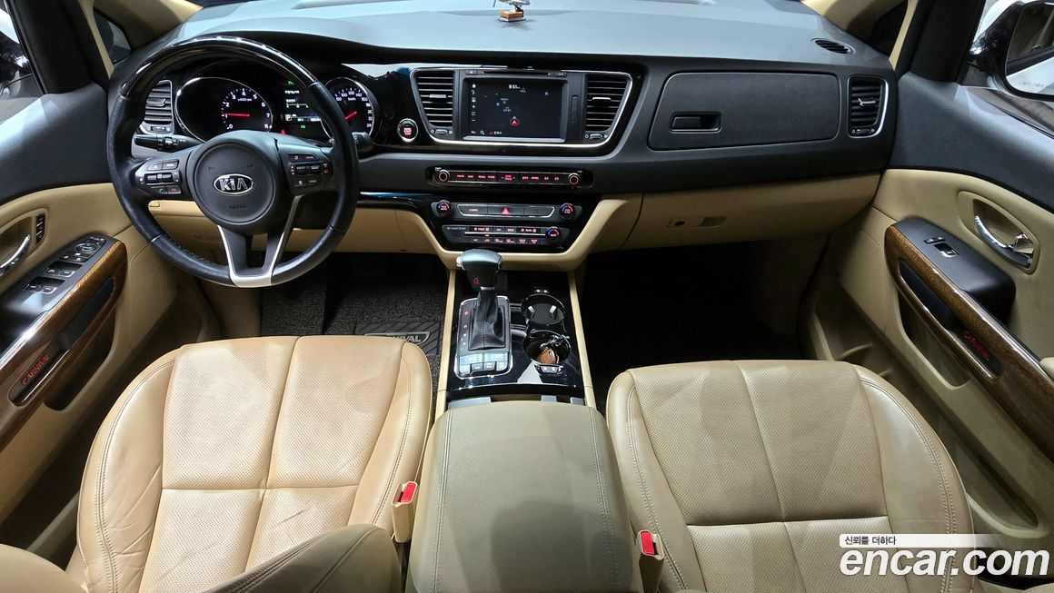 Kia Canival 2017